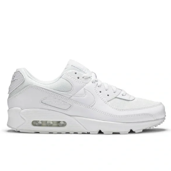 Nike WMNS 2020 Air Max 90 'Triple White'
Sneakers - Picture 2 of 16